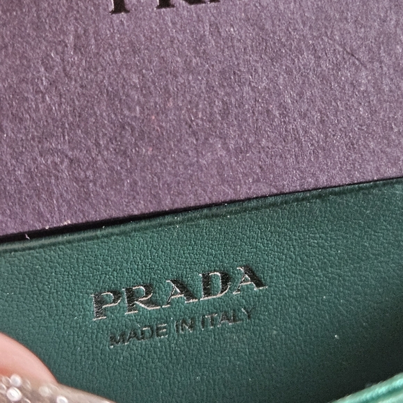 Prada logo-plaque cardholder/mini bag - Picture 14 of 17